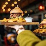 COMIDAS FAVORITAS DE LOS ESTUDIANTES EN LA UNIVERSIDAD