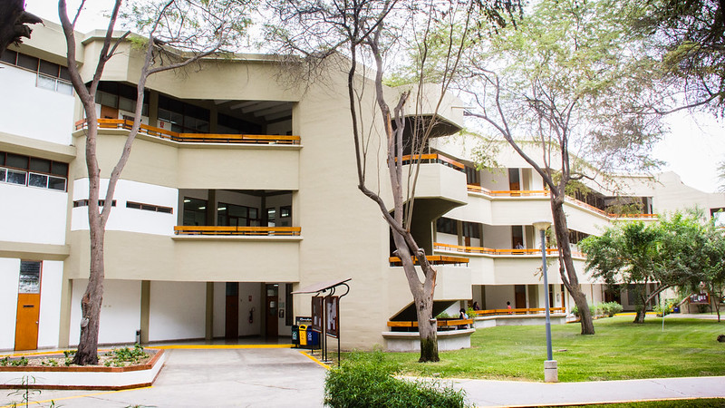 🌟 El favorito en Udep: El Edificio 80 y su encanto ingenieril